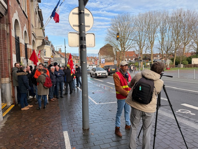 Grève CGT Saint-André-lez-Lille agents territoriaux 16 décembre 2025
